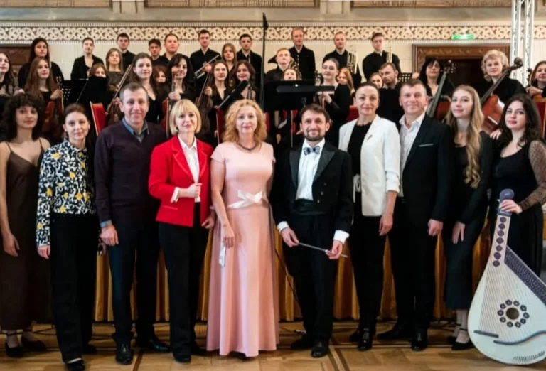 Cимфонічний оркестр “Sinfonietta” в Українській суботній школі у Відні