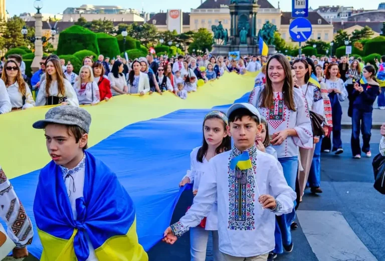 З Днем Державного Прапора!